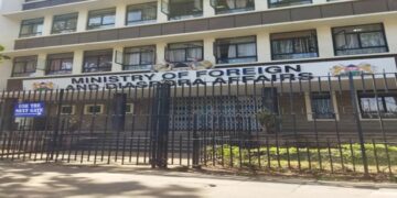 Diplomacy association backs Bill to curb political envoys, urges swift tabling